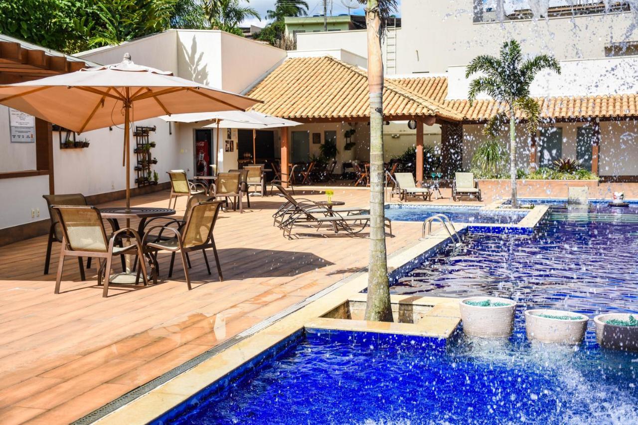 Hotel Chapadao Da Canastra Сан-Роки-ди-Минас Экстерьер фото