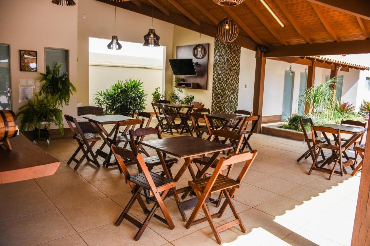 Hotel Chapadao Da Canastra Сан-Роки-ди-Минас Экстерьер фото